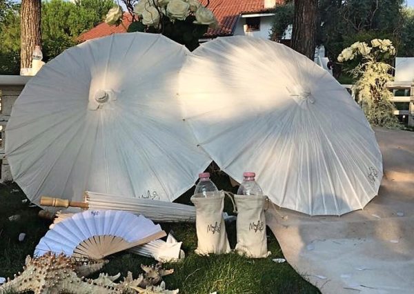 ombrello parasole carta bianco