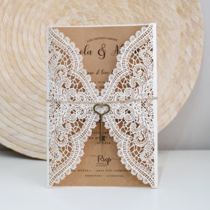 Invito lasercut lace