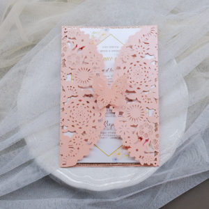 Invito lasercut farfalla